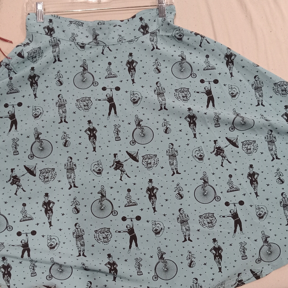 Rock Steady *L* circus print skirt